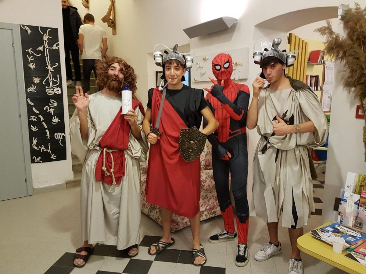 Ostello La Miniera ماسا ماريتيما المظهر الخارجي الصورة